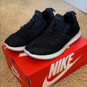 Women’s Nike Free Run CMTR